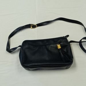 Gianna Bernini handbag, 6x10, Navy blue, excellent condition